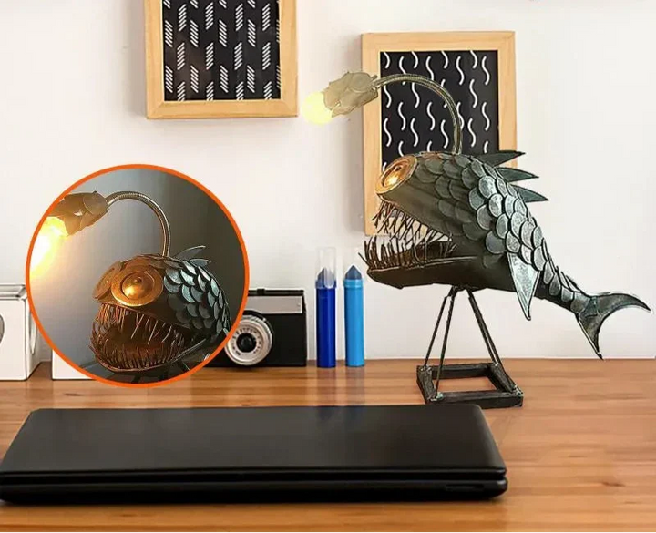 Lampka LED Royallure Angler Fish – Nocna lampka USB do ekscentrycznego wystroju wnętrz