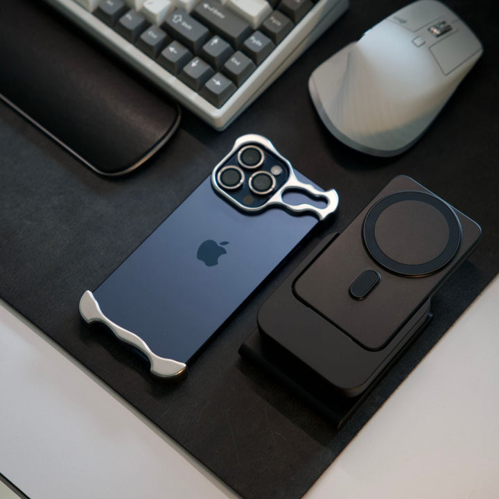 Etui na telefon komórkowy o smukłym minimalistycznym designie