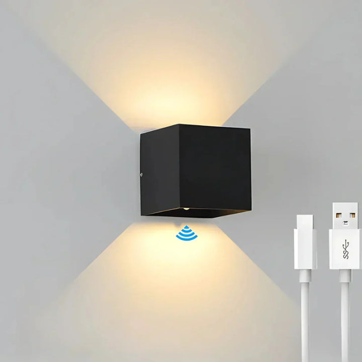 Lampa Ścienna Czarna Aluminium Regulowana Kostka LED