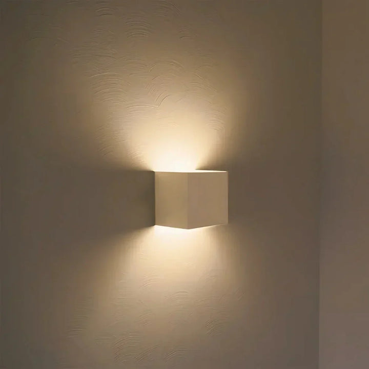 Lampa Ścienna Czarna Aluminium Regulowana Kostka LED
